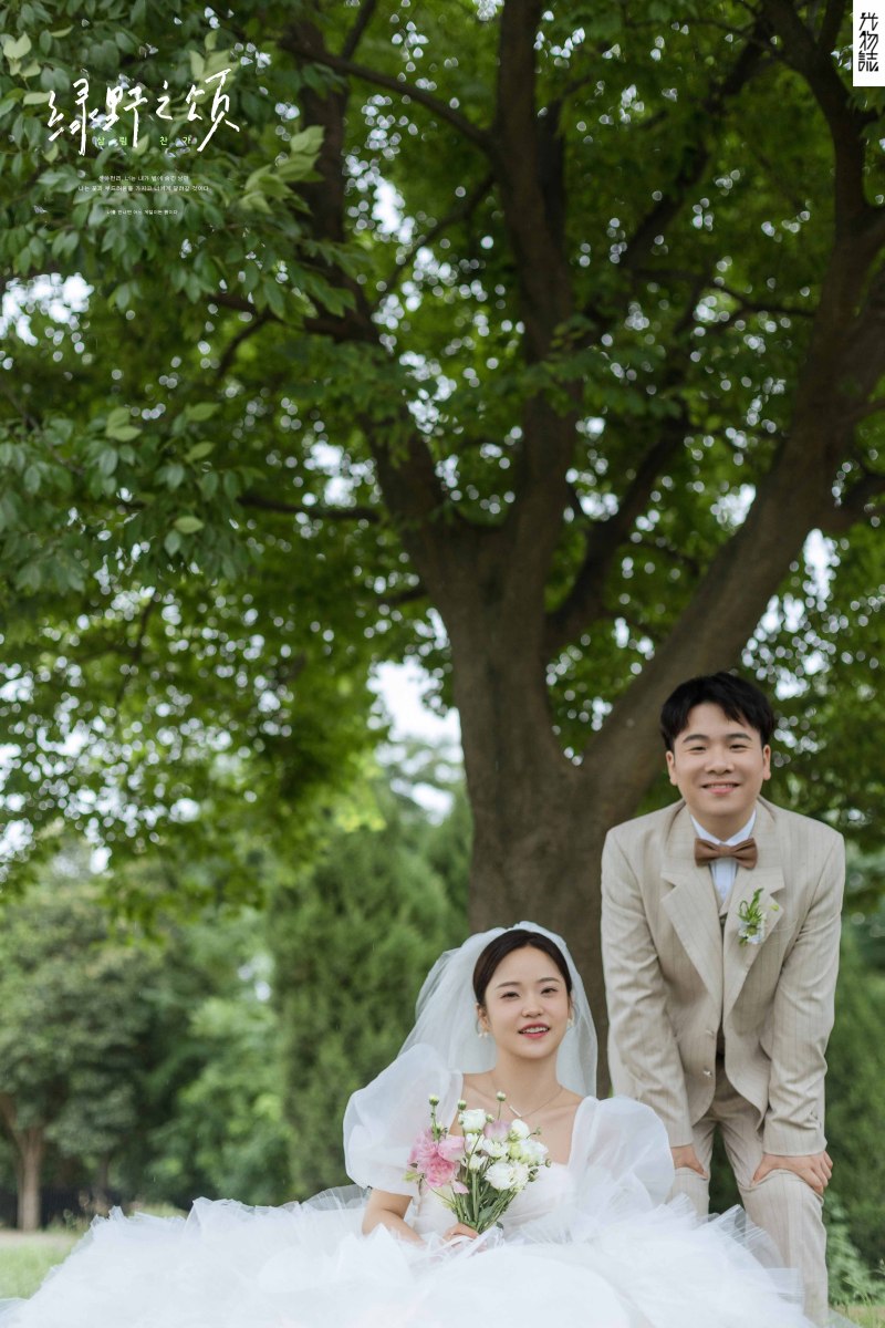 宝藏情侣~李景山先生王若璐女士氛围森系婚纱照、氛围森系、木子、唠嗑型选手，构图多变、情绪拿捏，特写YYDS、婚纱照