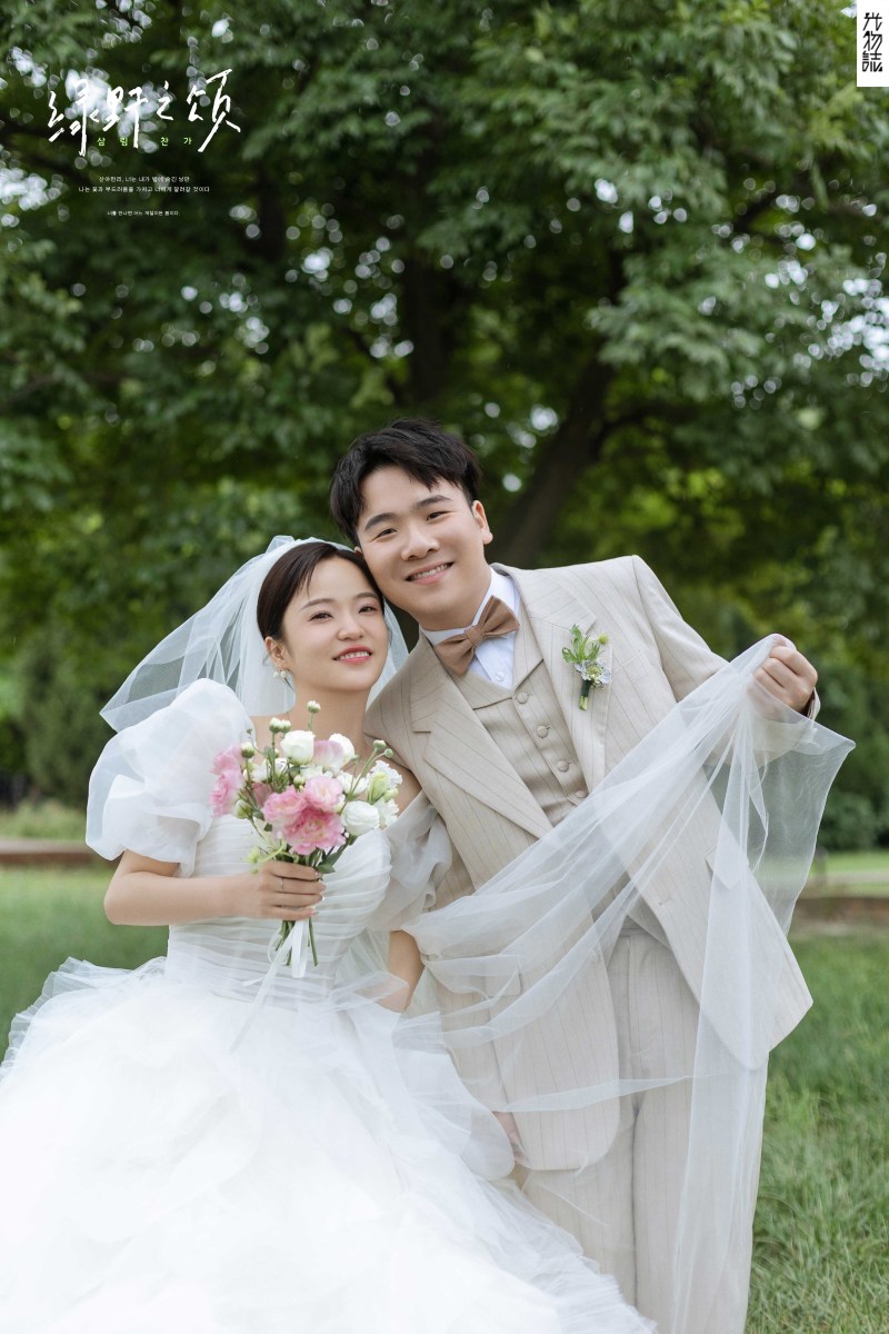 宝藏情侣~李景山先生王若璐女士氛围森系婚纱照、氛围森系、木子、唠嗑型选手，构图多变、情绪拿捏，特写YYDS、婚纱照