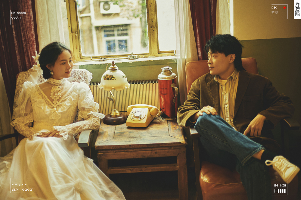 极致情绪！李嘉炜[先生侯潇女士电影纪实婚纱照、电影纪实、正林、眼睛就是测光仪，任何场地都能发挥成MVP、婚纱照