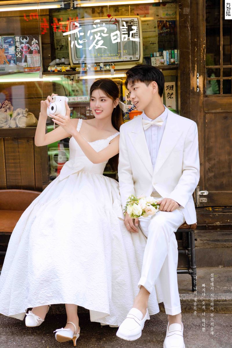 满满狗粮~左明先生关菲女士物誌生活婚纱照、物誌生活、毛磊、谁说拍照不能freestyle，创作灵感像吃了炫迈停不下来、婚纱照