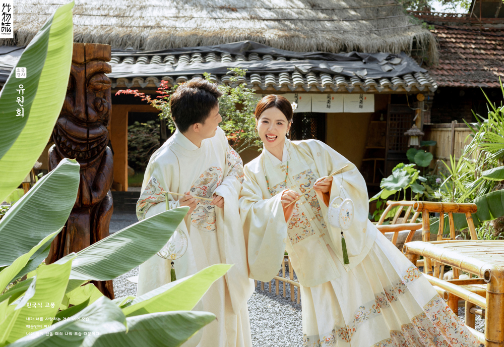 美到心里~谢升先生闫璐女士中式传承婚纱照、中式传承、徐才皓、好像在听单口相声，开心到直不起腰，幸福感MAX、婚纱照