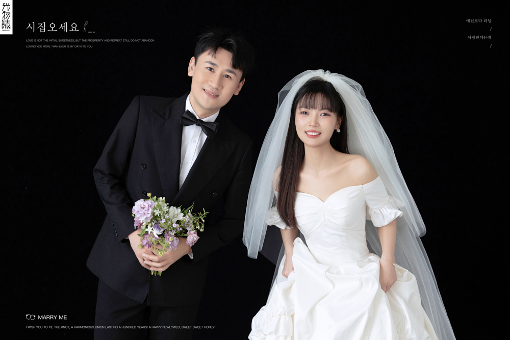 极致情绪！李赫群先生王春女士极简棚拍婚纱照、极简棚拍、徐才皓、好像在听单口相声，开心到直不起腰，幸福感MAX、婚纱照