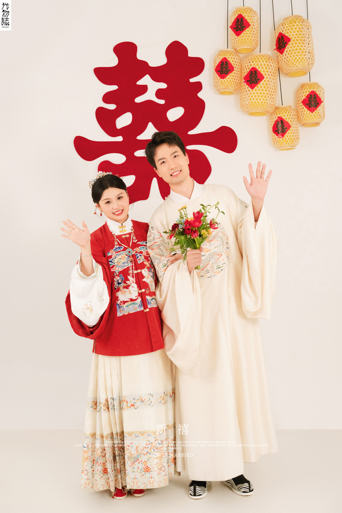 炒鸡甜~杨启航先生张寒女士中式传承婚纱照、中式传承、正林、眼睛就是测光仪，任何场地都能发挥成MVP、婚纱照