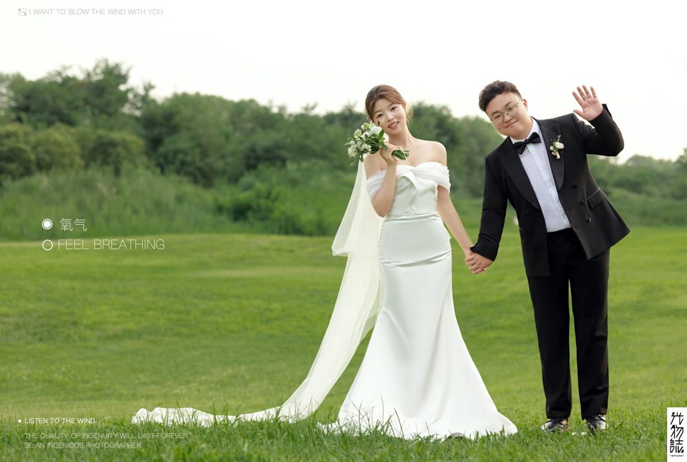 太太太太可了~~！黎全航先生李昕女士氛围森系婚纱照、氛围森系、徐才皓、好像在听单口相声，开心到直不起腰，幸福感MAX、婚纱照