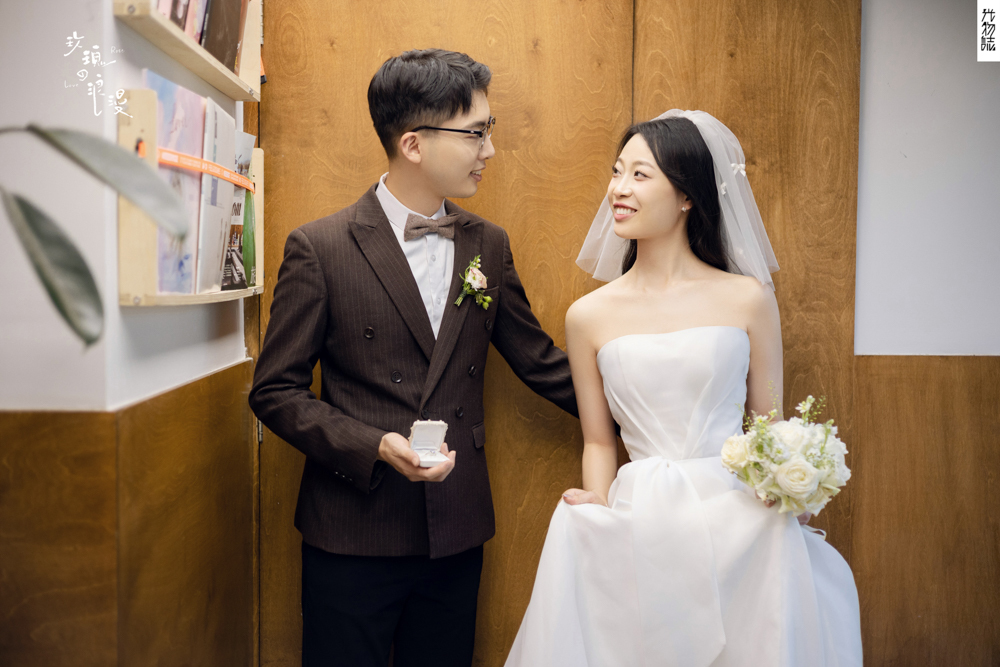 满满狗粮~钱艺先生晏铭婉女士物誌生活婚纱照、物誌生活、徐才皓、好像在听单口相声，开心到直不起腰，幸福感MAX、婚纱照