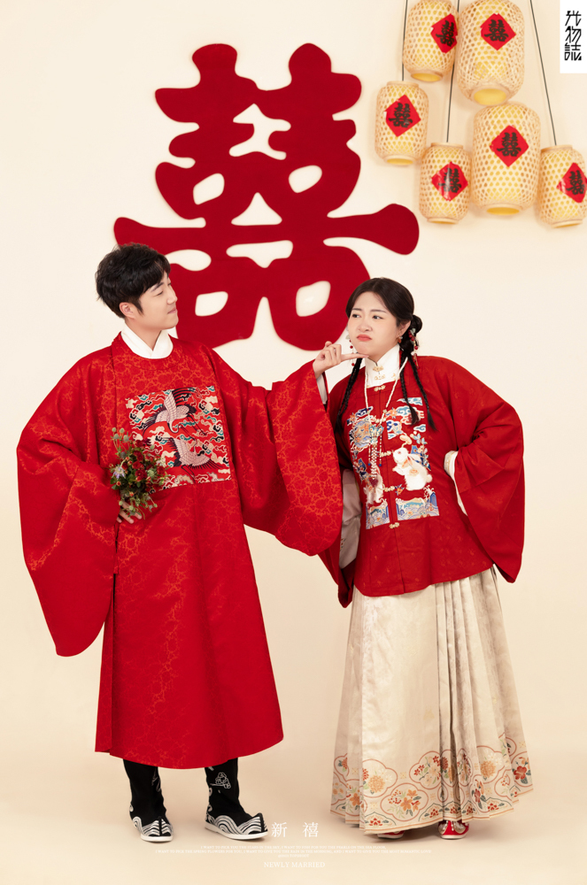 可甜可爱da崔鹏先生宋香香女士中式传承婚纱照、中式传承、徐才皓、好像在听单口相声，开心到直不起腰，幸福感MAX、婚纱照