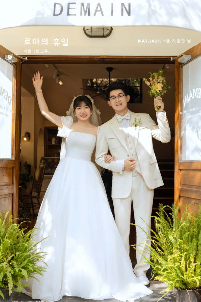 今日婚纱OOTD.冯先生席女士物誌生活婚纱照、物誌生活、徐才皓、好像在听单口相声，开心到直不起腰，幸福感MAX、婚纱照