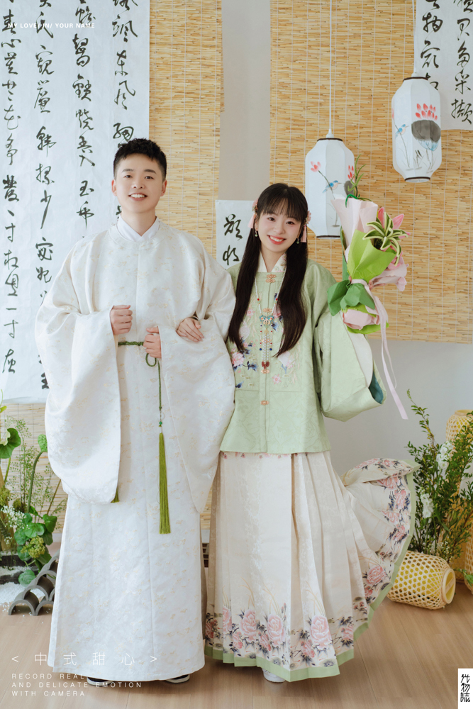 欢喜、极简棚拍、