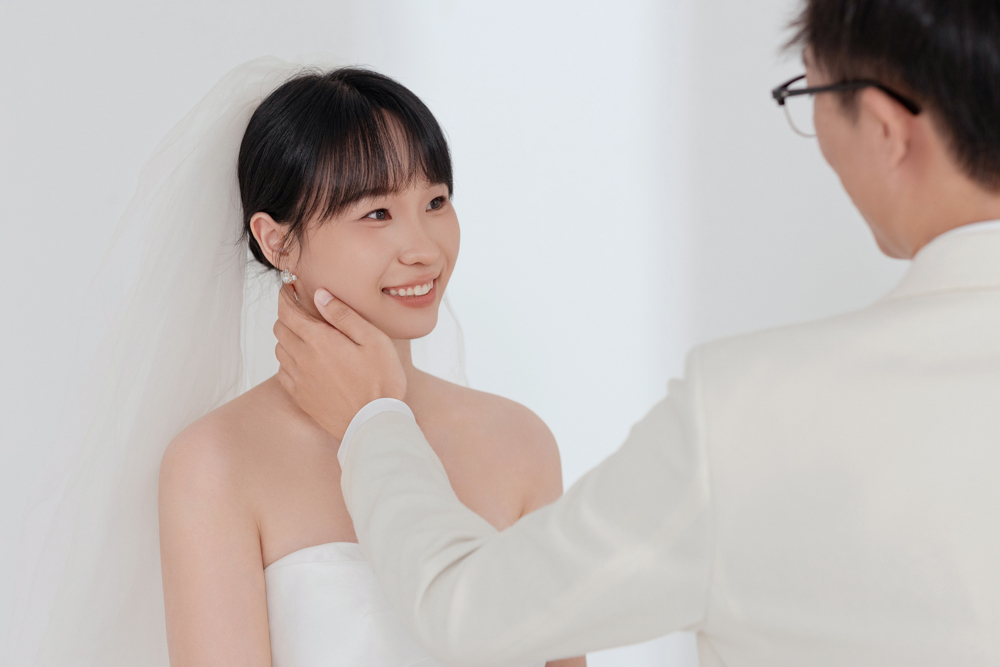 纪念、极简棚拍、