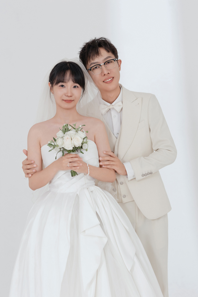 纪念、极简棚拍、