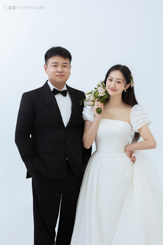 亲爱的你、极简棚拍、