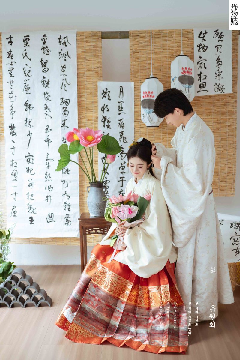 太太太太可了~~！杨浩先生 魏佳苗女士中式传承婚纱照、中式传承、韩松、行走的放大镜，现场细节，姿态指导的掌控者、婚纱照