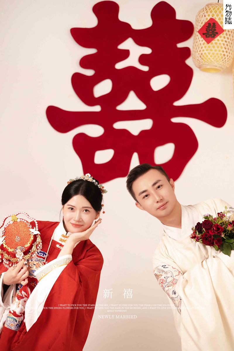 太太太太可了~~！王磊先生王苗女士中式传承婚纱照、中式传承、韩松、行走的放大镜，现场细节，姿态指导的掌控者、婚纱照