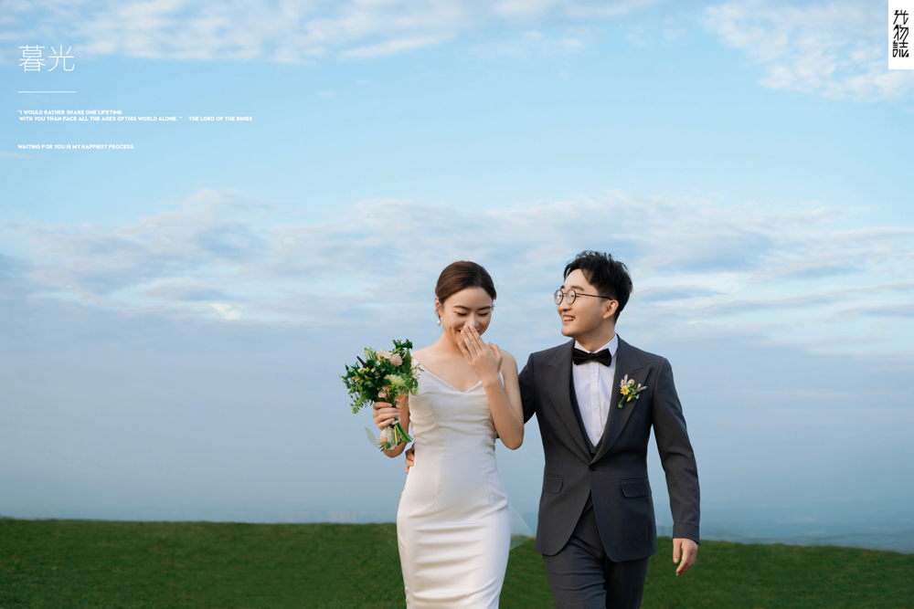 炒鸡甜~赵凯先生邓菊女士电影纪实婚纱照、电影纪实、白玛、怀疑是不是修导演系，拍照像电影一样的构图和质感、婚纱照