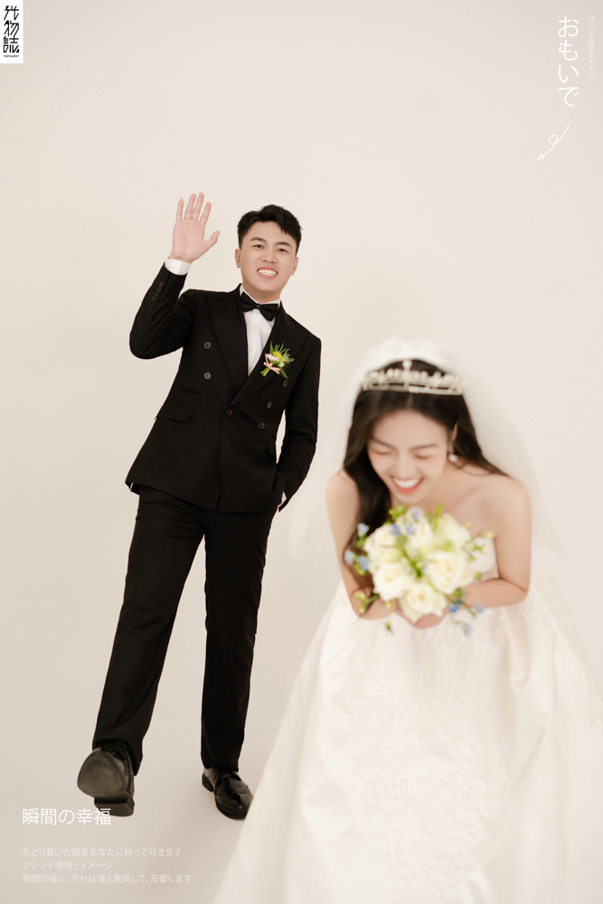 超级甜腻！蔡浩田先生史嘉宁女士极简棚拍婚纱照、极简棚拍、白玛、怀疑是不是修导演系，拍照像电影一样的构图和质感、婚纱照