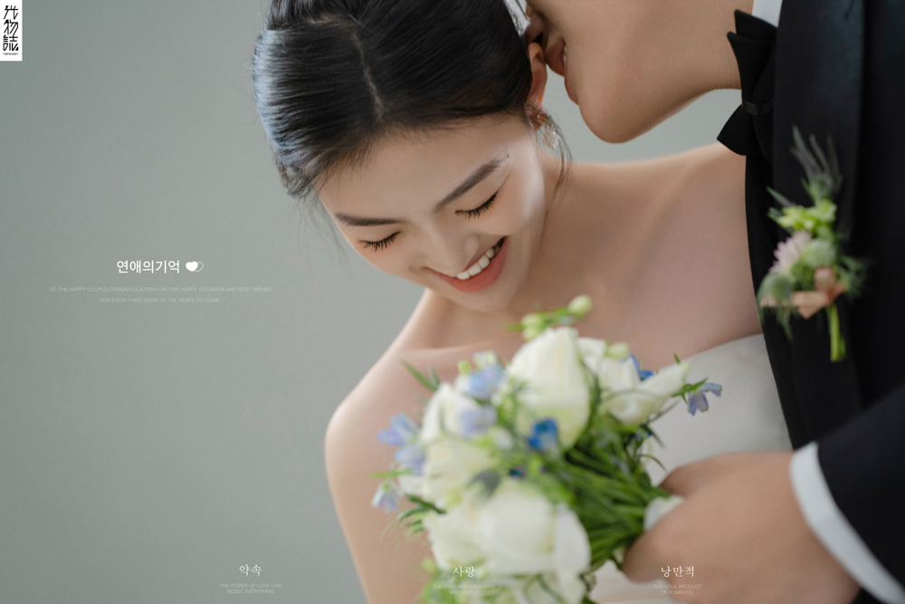 超级甜腻！蔡浩田先生史嘉宁女士极简棚拍婚纱照、极简棚拍、白玛、怀疑是不是修导演系，拍照像电影一样的构图和质感、婚纱照
