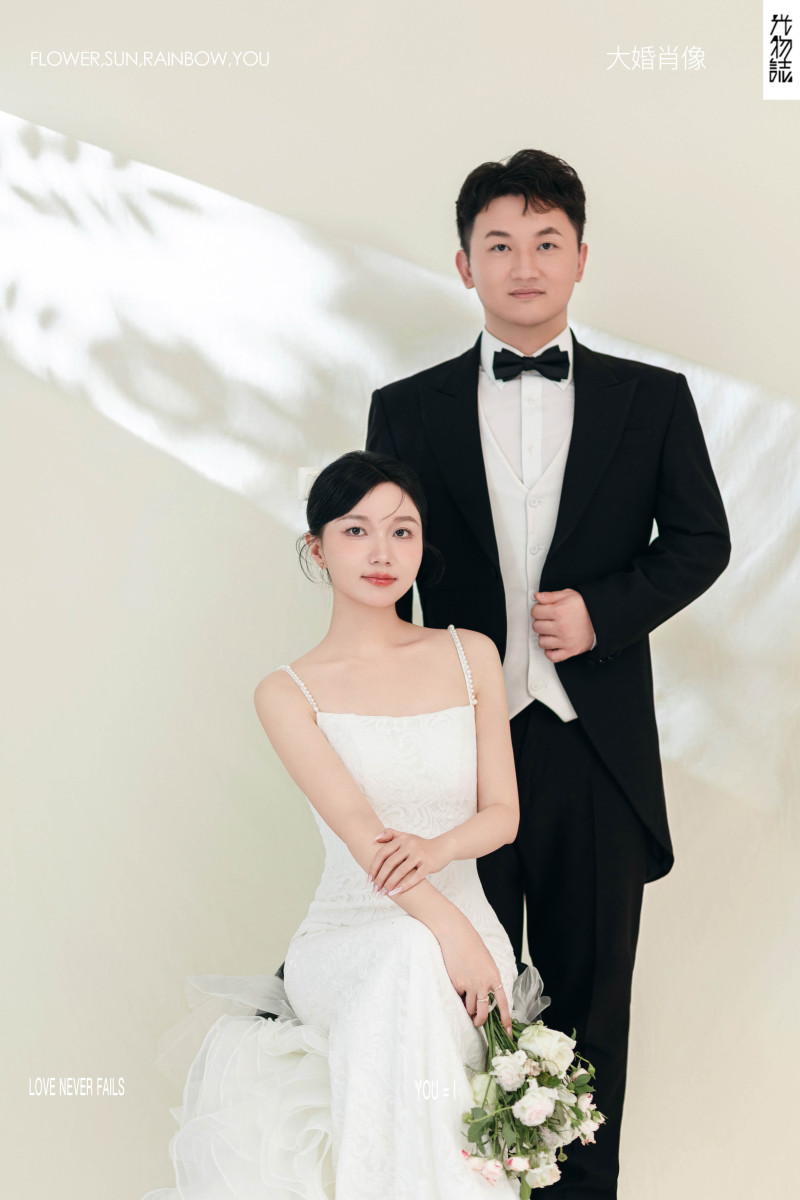 纯真的爱、极简棚拍、