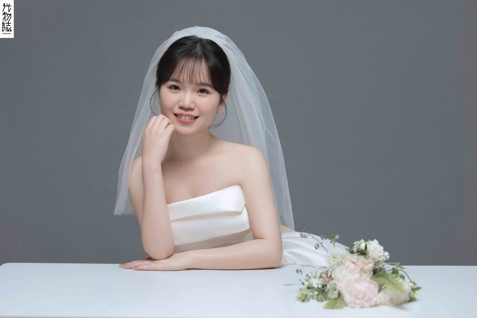 你的女孩、极简棚拍、