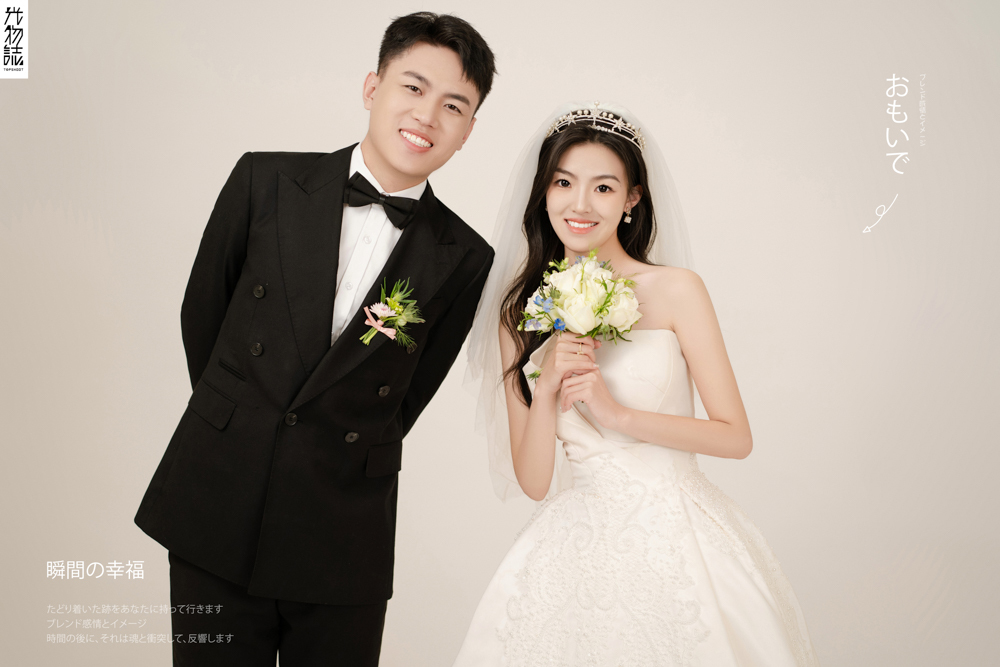 超级甜腻！蔡浩田先生史嘉宁女士极简棚拍婚纱照、极简棚拍、白玛、怀疑是不是修导演系，拍照像电影一样的构图和质感、婚纱照