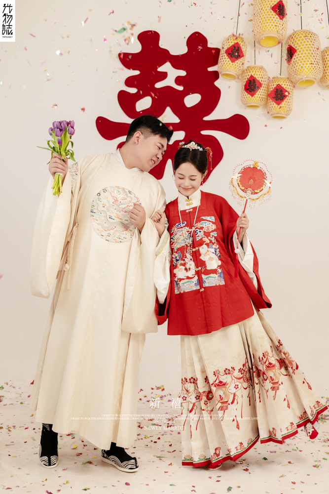 极致情绪！刘卡先生何叶女士中式传承婚纱照、中式传承、徐才皓、好像在听单口相声，开心到直不起腰，幸福感MAX、婚纱照