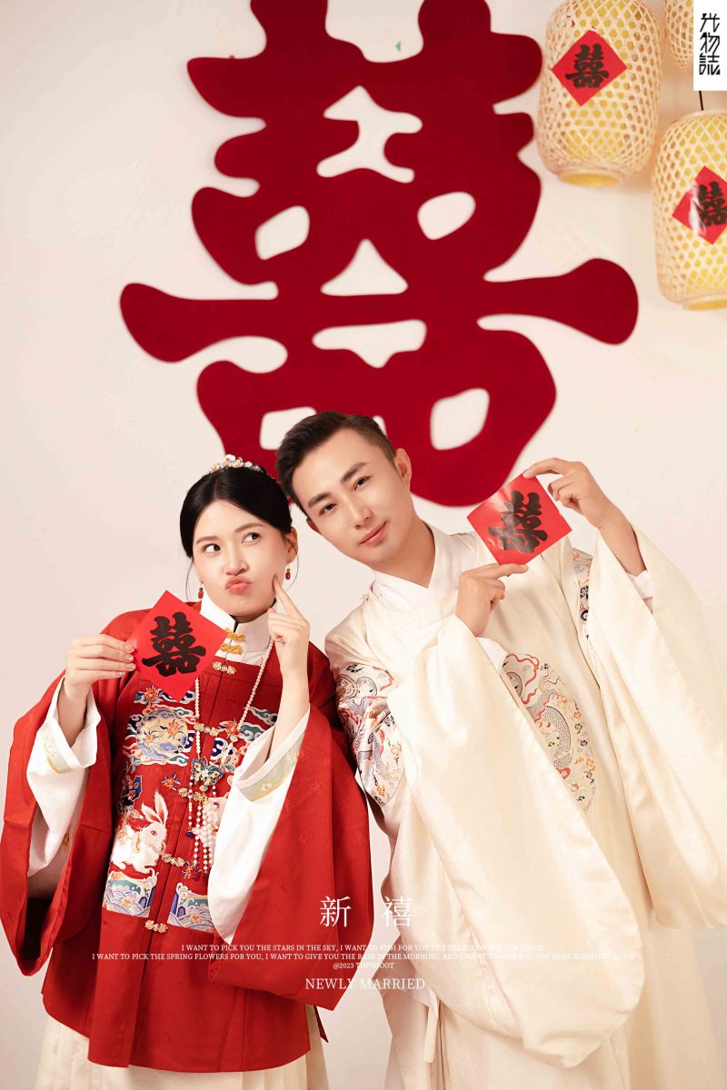 太太太太可了~~！王磊先生王苗女士中式传承婚纱照、中式传承、韩松、行走的放大镜，现场细节，姿态指导的掌控者、婚纱照
