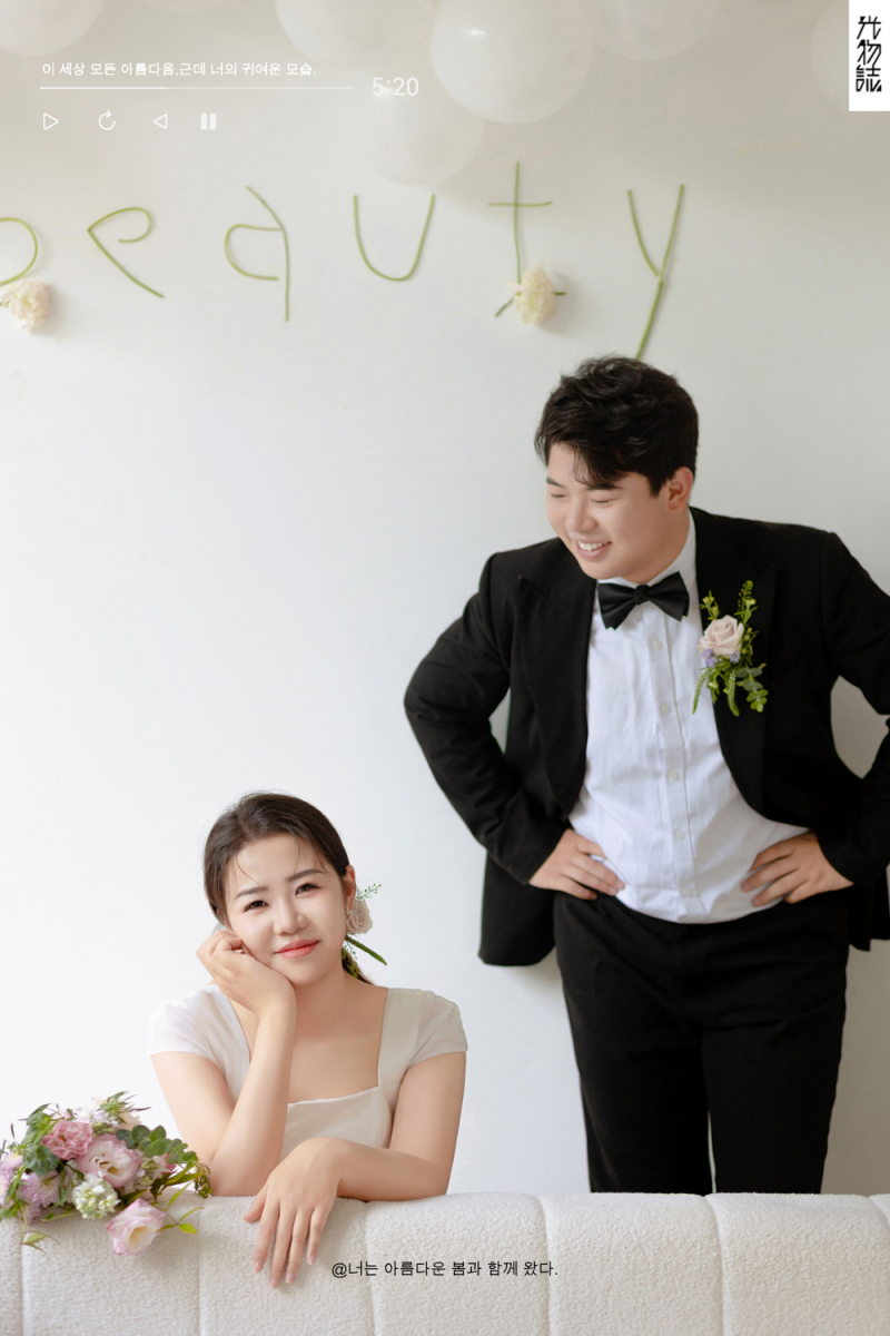 超级甜腻！任先生任女士极简棚拍婚纱照、极简棚拍、艾辰、偷偷练过读心术，精准预判每一个想法，细腻到心里、婚纱照