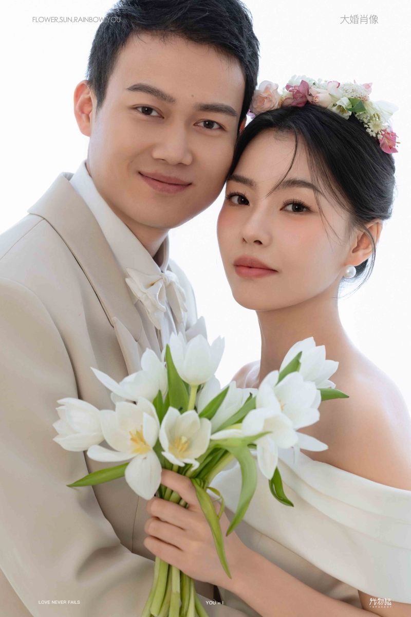 太太太太可了~~！马奔先生马瑞临女士极简棚拍婚纱照、极简棚拍、韩松、行走的放大镜，现场细节，姿态指导的掌控者、婚纱照