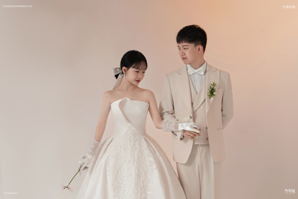 爱的圆舞曲、极简棚拍、