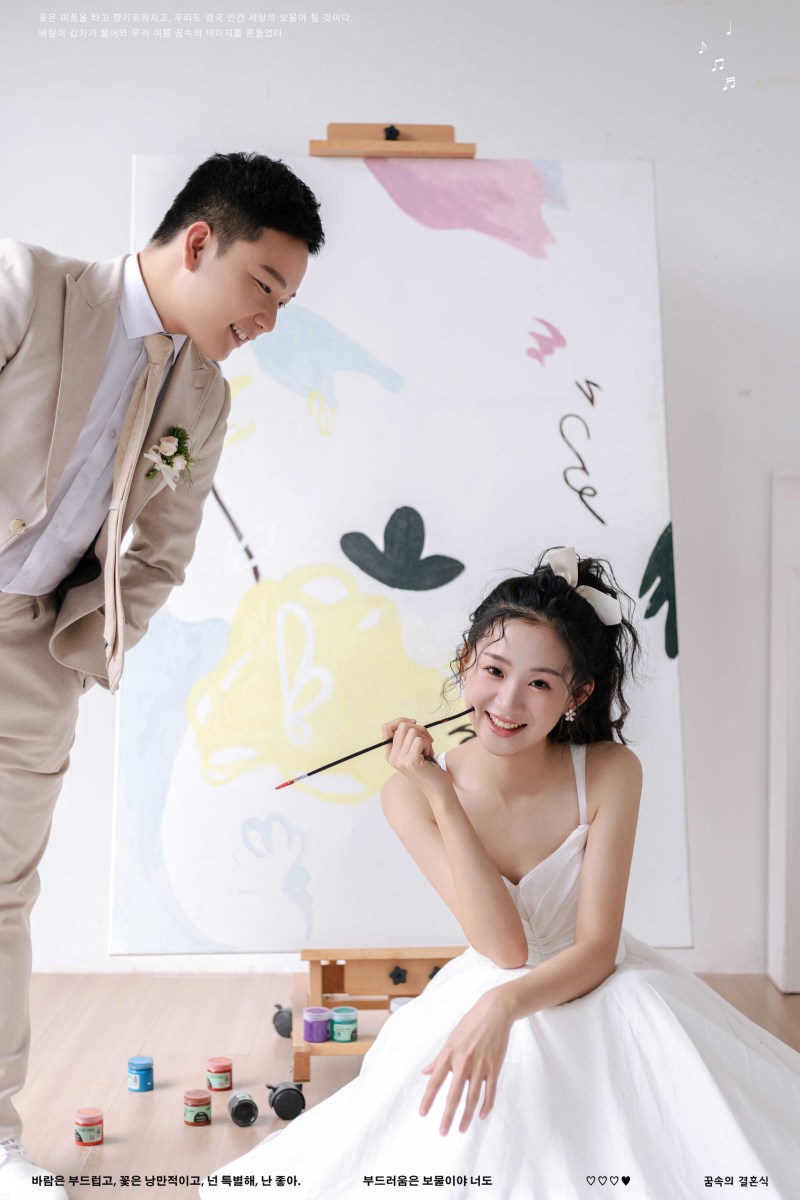 美到想哭1551傅先生陈女士极简棚拍婚纱照、极简棚拍、刘雨鑫、天赋型选手，拥有一双摄影眼，每一个细节点尽在掌握、婚纱照