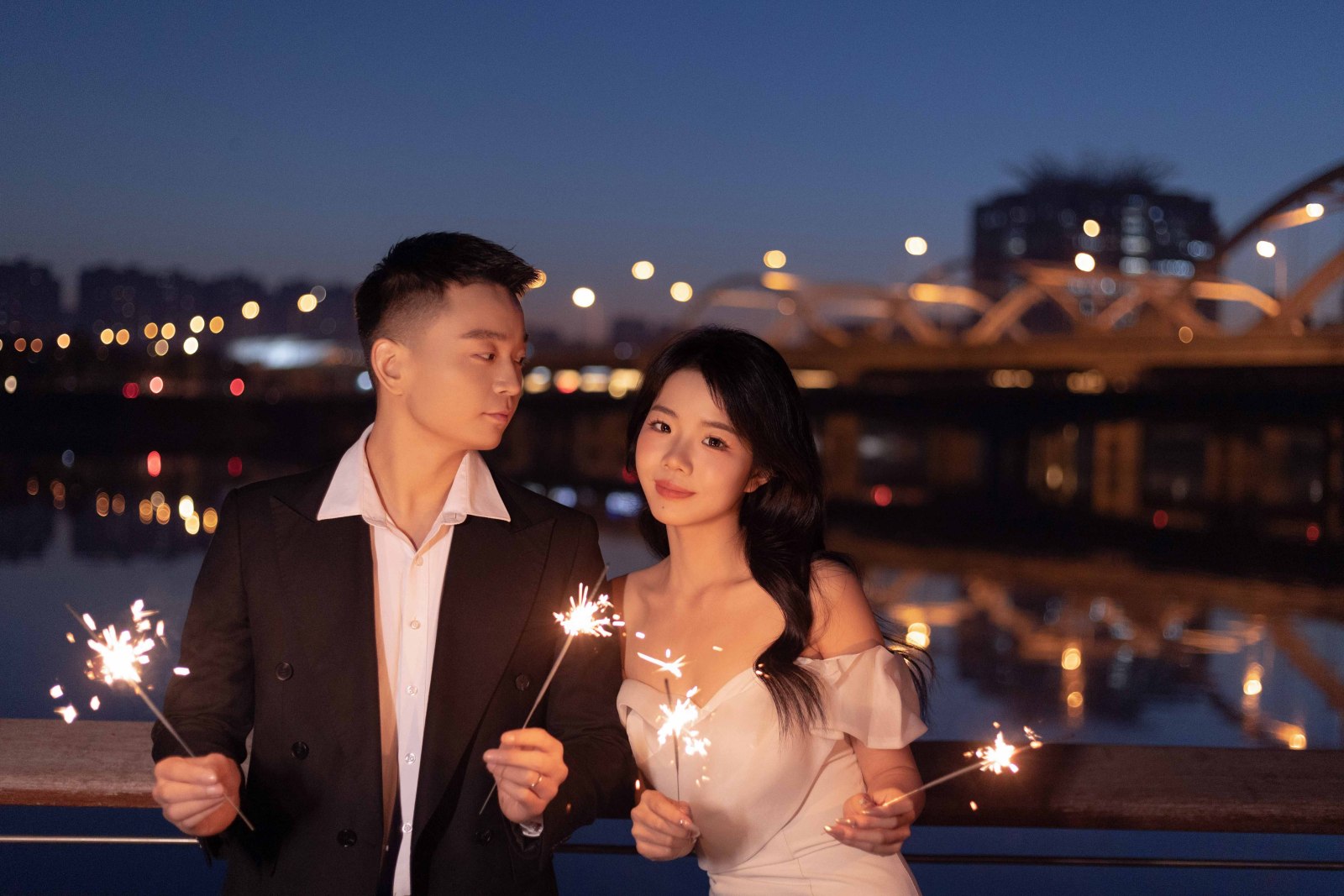 夜色、电影纪实、