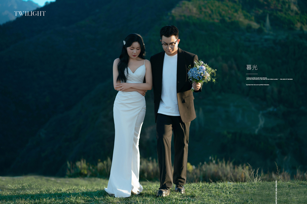 极致情绪！段帅先生周婉女士电影纪实婚纱照、电影纪实、白玛、怀疑是不是修导演系，拍照像电影一样的构图和质感、婚纱照