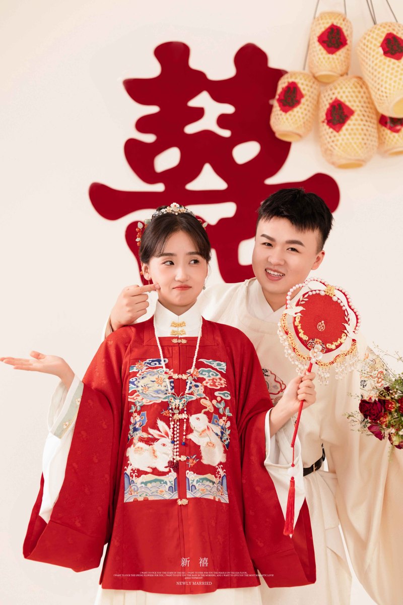 撒狗粮啦~王先生王女士中式传承婚纱照、中式传承、毛磊、谁说拍照不能freestyle，创作灵感像吃了炫迈停不下来、婚纱照