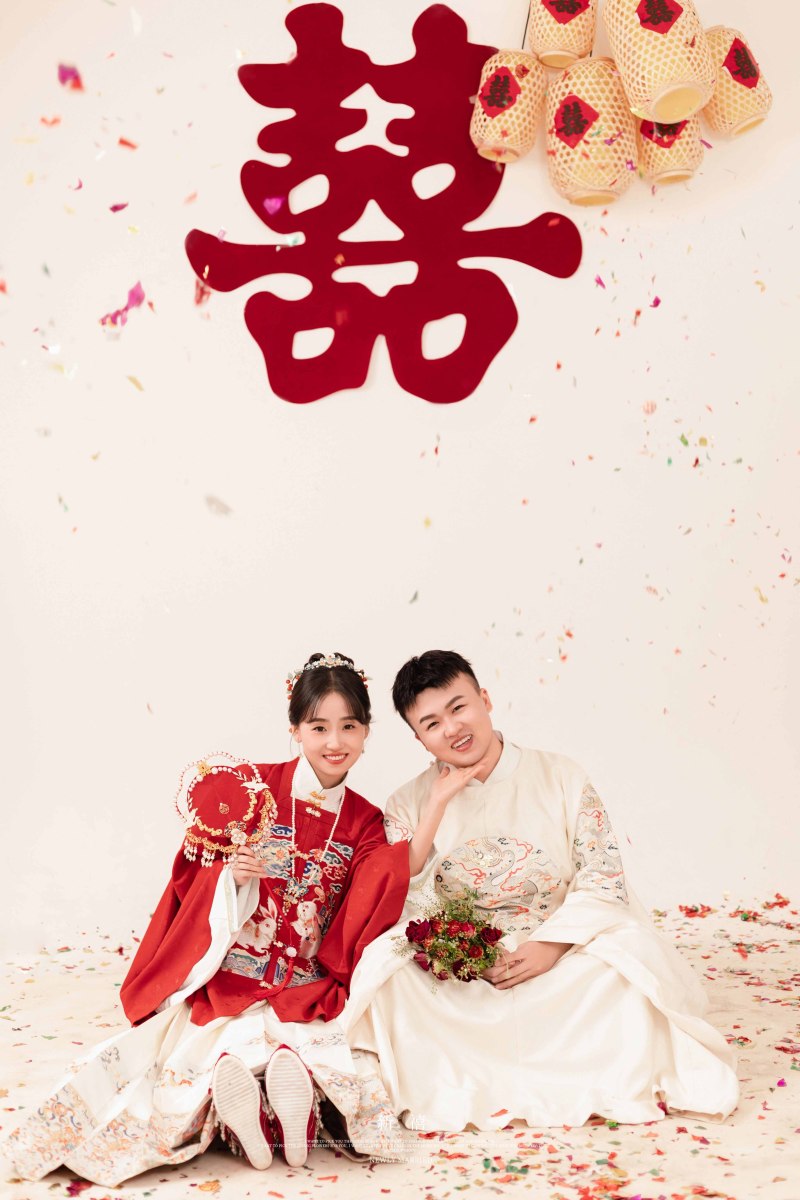 撒狗粮啦~王先生王女士中式传承婚纱照、中式传承、毛磊、谁说拍照不能freestyle，创作灵感像吃了炫迈停不下来、婚纱照