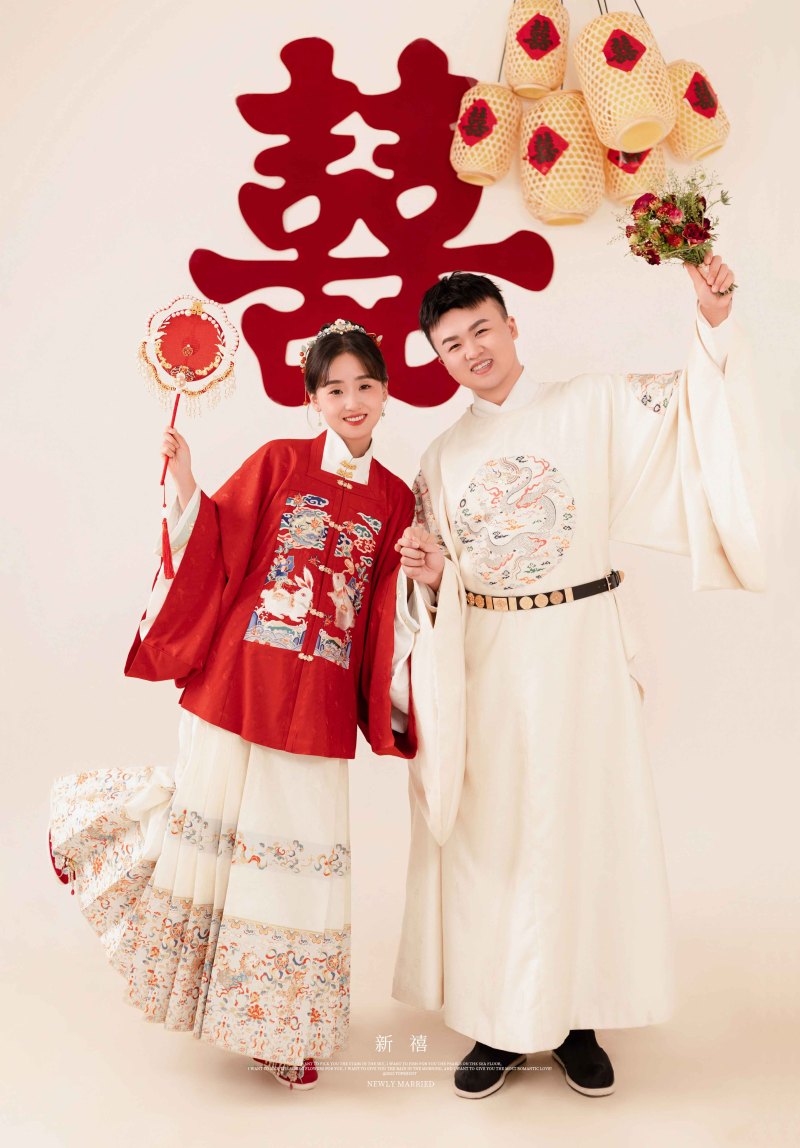 撒狗粮啦~王先生王女士中式传承婚纱照、中式传承、毛磊、谁说拍照不能freestyle，创作灵感像吃了炫迈停不下来、婚纱照