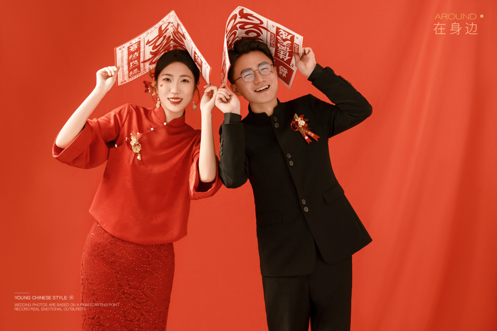 幸福感爆棚谷源先生张雪女士怀旧复古婚纱照、怀旧复古、白玛、怀疑是不是修导演系，拍照像电影一样的构图和质感、婚纱照
