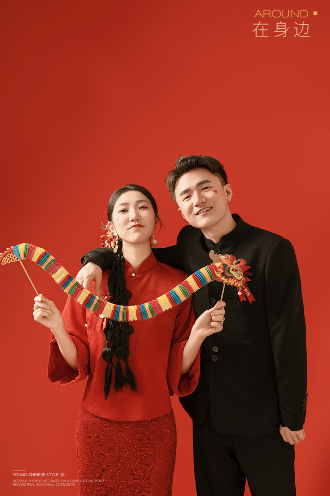 幸福感爆棚谷源先生张雪女士怀旧复古婚纱照、怀旧复古、白玛、怀疑是不是修导演系，拍照像电影一样的构图和质感、婚纱照