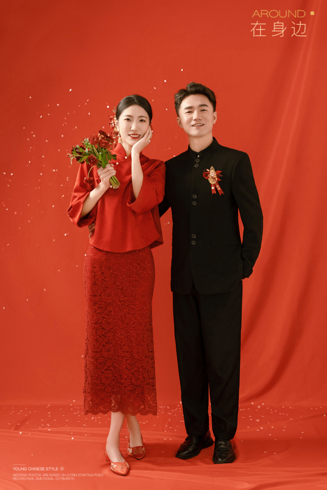 幸福感爆棚谷源先生张雪女士怀旧复古婚纱照、怀旧复古、白玛、怀疑是不是修导演系，拍照像电影一样的构图和质感、婚纱照
