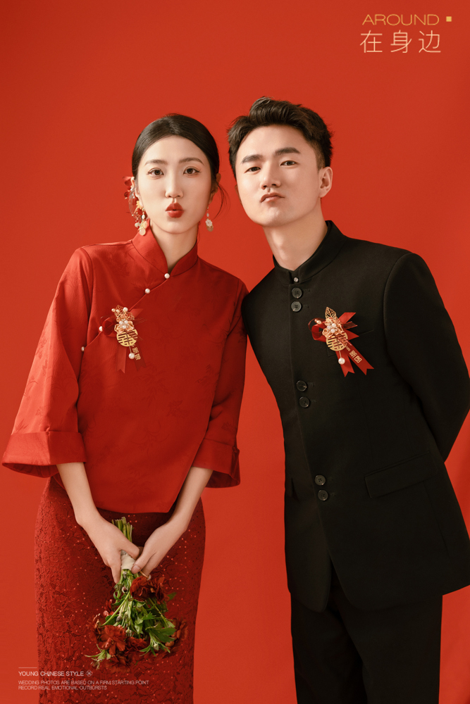 幸福感爆棚谷源先生张雪女士怀旧复古婚纱照、怀旧复古、白玛、怀疑是不是修导演系，拍照像电影一样的构图和质感、婚纱照