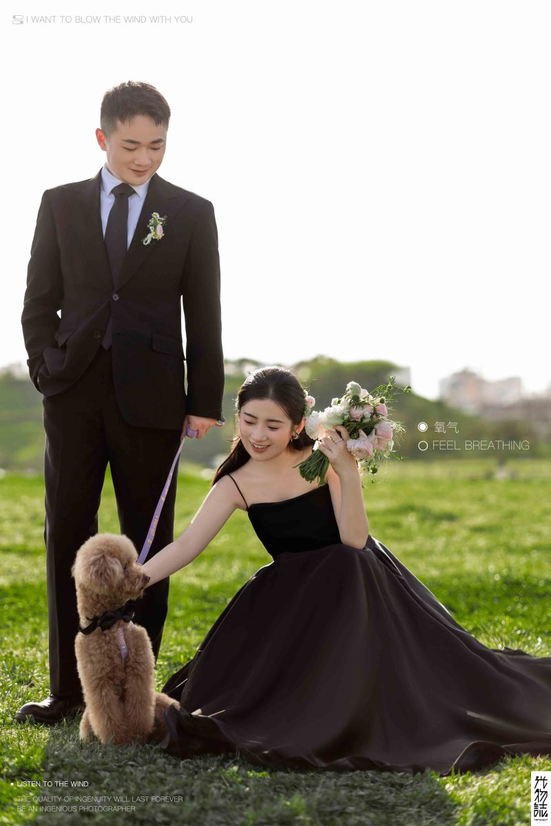 新鲜出炉:)王涛先生 秦枫帆女士氛围森系婚纱照、氛围森系、韩松、行走的放大镜，现场细节，姿态指导的掌控者、婚纱照