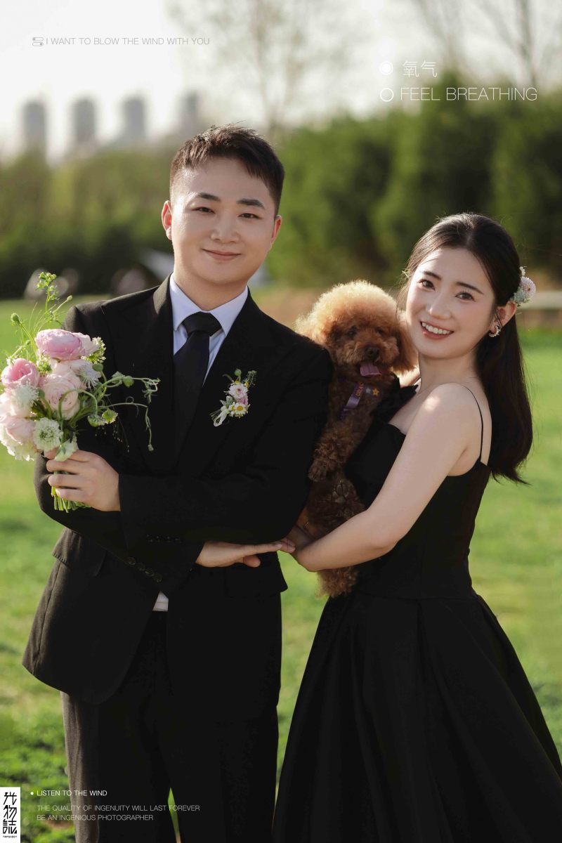新鲜出炉:)王涛先生 秦枫帆女士氛围森系婚纱照、氛围森系、韩松、行走的放大镜，现场细节，姿态指导的掌控者、婚纱照