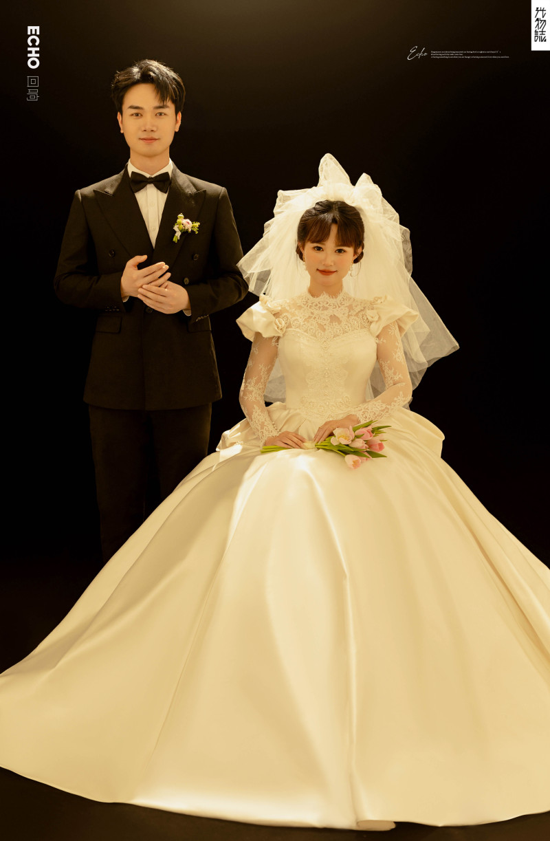 炒鸡甜~周志鹏先生王秋文女士极简棚拍婚纱照、极简棚拍、木子、唠嗑型选手，构图多变、情绪拿捏，特写YYDS、婚纱照
