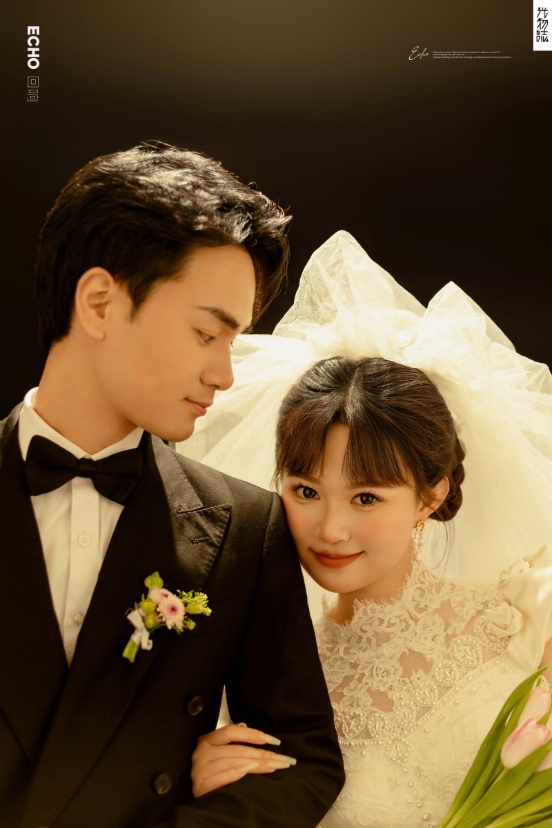 炒鸡甜~周志鹏先生王秋文女士极简棚拍婚纱照、极简棚拍、木子、唠嗑型选手，构图多变、情绪拿捏，特写YYDS、婚纱照