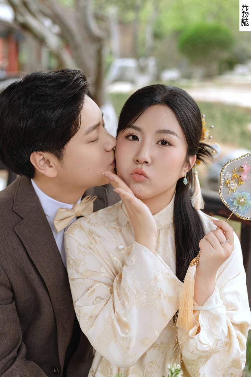 炒鸡甜~孟盼先生刘诗睿女士中式传承婚纱照、中式传承、木子、唠嗑型选手，构图多变、情绪拿捏，特写YYDS、婚纱照