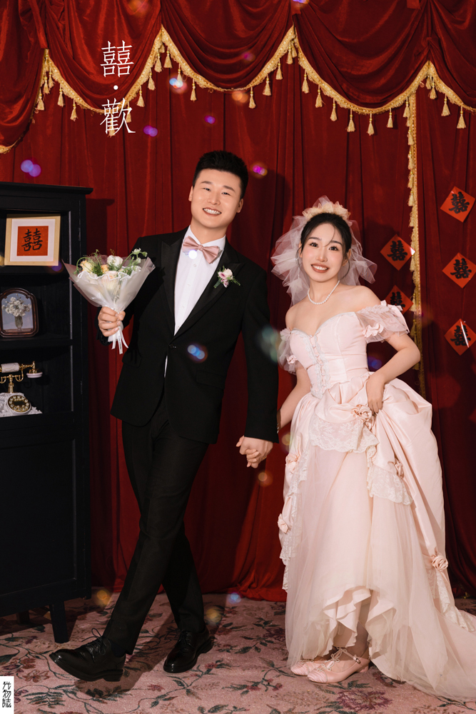 幸福感爆棚王先生胡女士怀旧复古婚纱照、怀旧复古、刘康、六边形战士，不止是沟通，拍摄想法，创造思维样样拿捏。、婚纱照