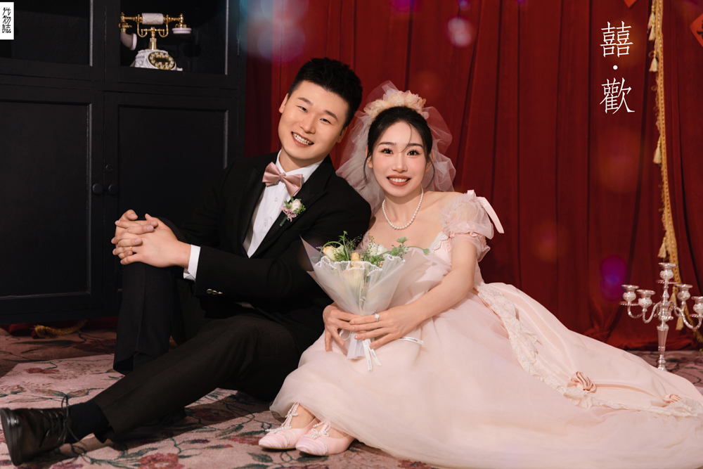 幸福感爆棚王先生胡女士怀旧复古婚纱照、怀旧复古、刘康、六边形战士，不止是沟通，拍摄想法，创造思维样样拿捏。、婚纱照