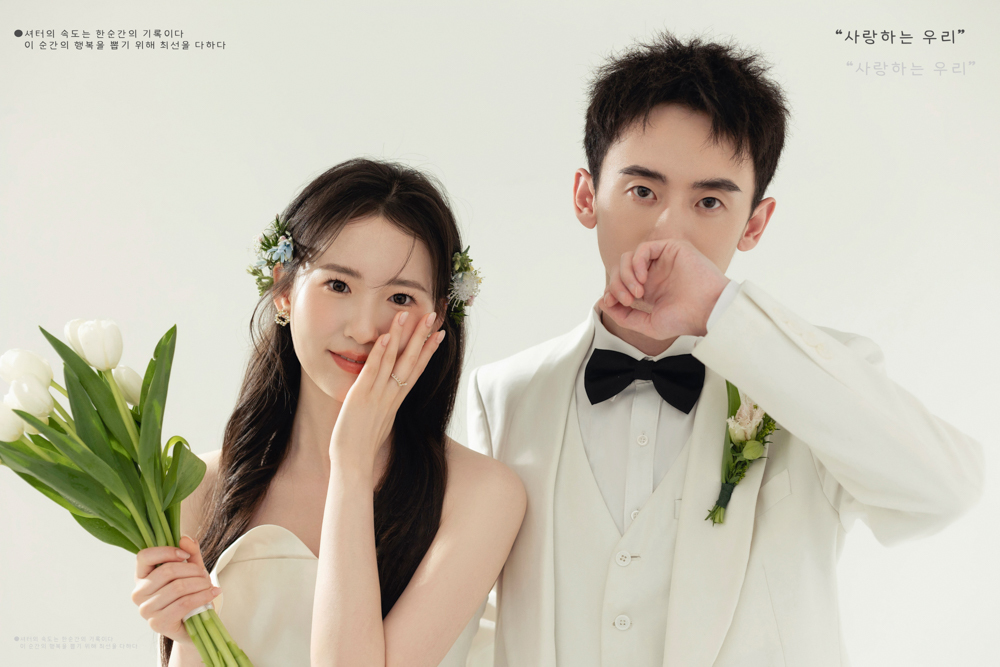 美到心里~李先生李女士极简棚拍婚纱照、极简棚拍、刘康、六边形战士，不止是沟通，拍摄想法，创造思维样样拿捏。、婚纱照