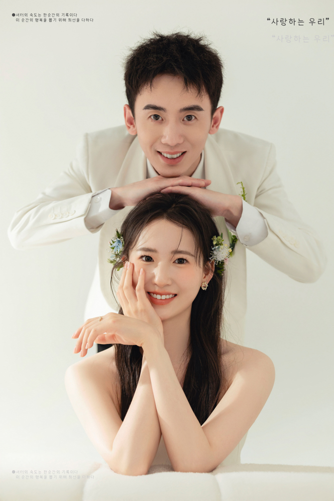 美到心里~李先生李女士极简棚拍婚纱照、极简棚拍、刘康、六边形战士，不止是沟通，拍摄想法，创造思维样样拿捏。、婚纱照