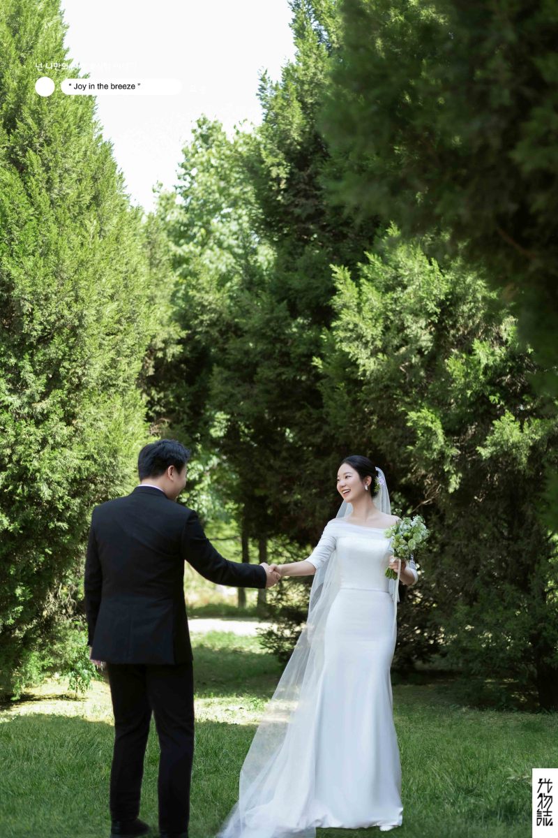 爱了~爱了~胡建运先生吕晨瑜女士氛围森系婚纱照、氛围森系、木子、唠嗑型选手，构图多变、情绪拿捏，特写YYDS、婚纱照
