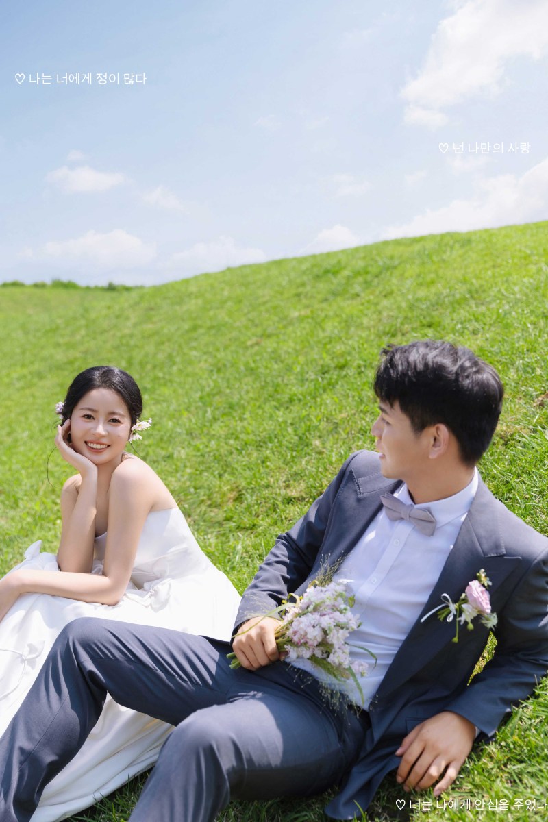 满满狗粮~周瑜先生石玲玲女士氛围森系婚纱照、氛围森系、木子、唠嗑型选手，构图多变、情绪拿捏，特写YYDS、婚纱照