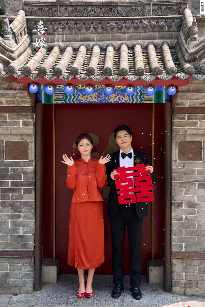 新鲜出炉:)刘先生袁女士怀旧复古婚纱照、怀旧复古、刘康、六边形战士，不止是沟通，拍摄想法，创造思维样样拿捏。、婚纱照